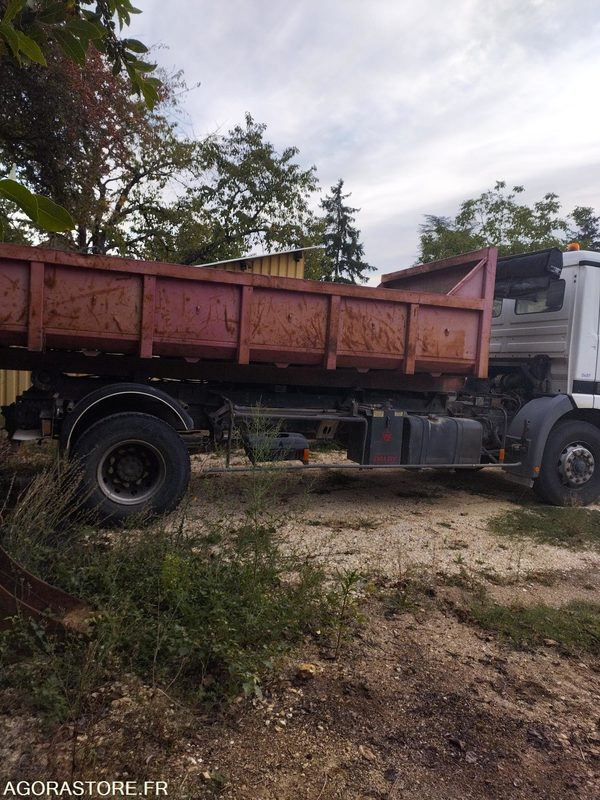 CAMION MERCEDES AMPLIROLL - 2002 - 766 000km - Camion: Foto 2 CAMION MERCEDES AMPLIROLL - 2002 - 766 000km - Camion: Foto 2