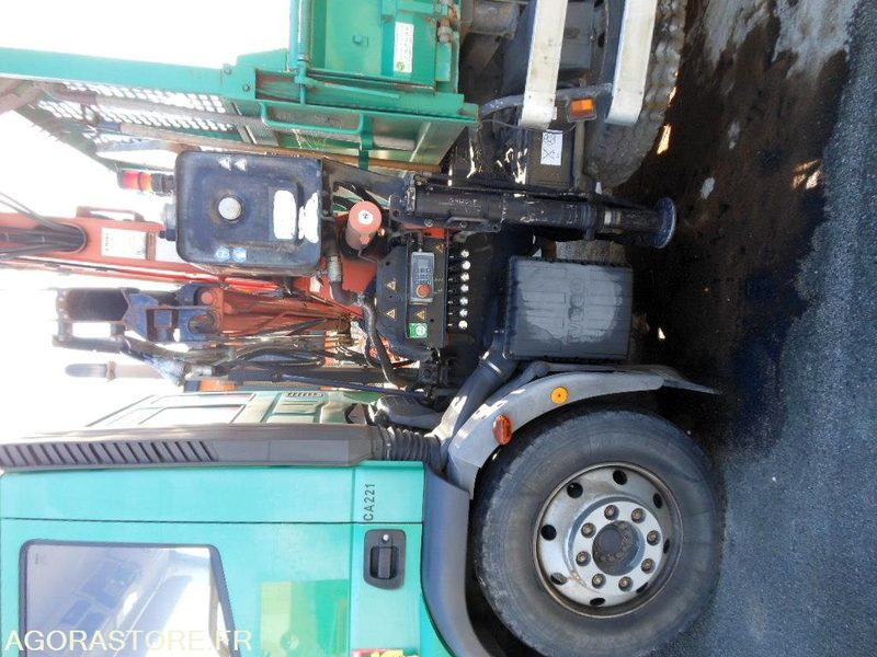 CAMION PTAC < 19 T IVECO 120E 18 (CA221) - Camion: Foto 3 CAMION PTAC < 19 T IVECO 120E 18 (CA221) - Camion: Foto 3