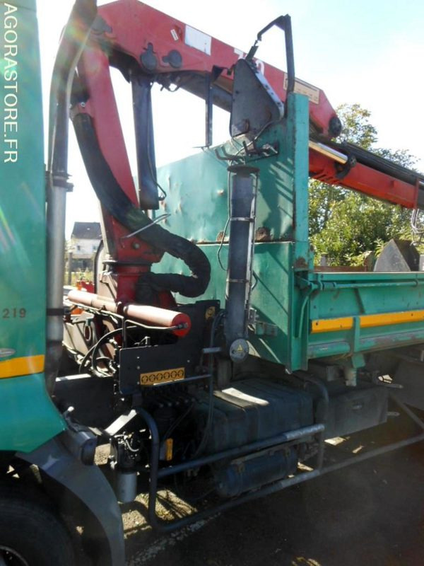 CAMION PTAC < 19 T RENAULT M180 (CA219) - Camion: Foto 2 CAMION PTAC < 19 T RENAULT M180 (CA219) - Camion: Foto 2