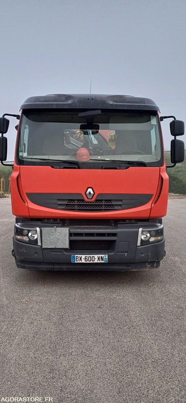 Camion RENAULT PREMIUM 26T - 2011 / 320900 km (BX-600-XN) - Camion: Foto 1 Camion RENAULT PREMIUM 26T - 2011 / 320900 km (BX-600-XN) - Camion: Foto 1
