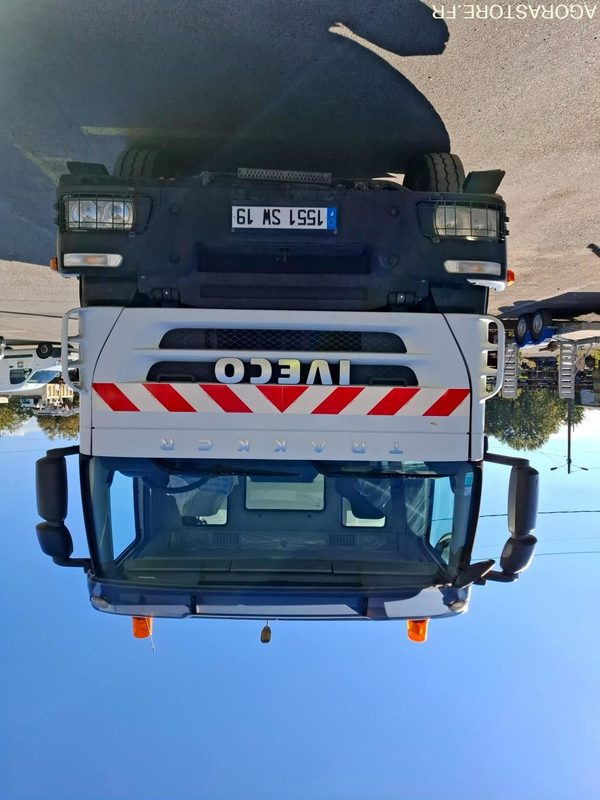 Camion poids lourds 6X4 IVECO TRAKKER 26T bi-benne - Camion: Foto 1 Camion poids lourds 6X4 IVECO TRAKKER 26T bi-benne - Camion: Foto 1