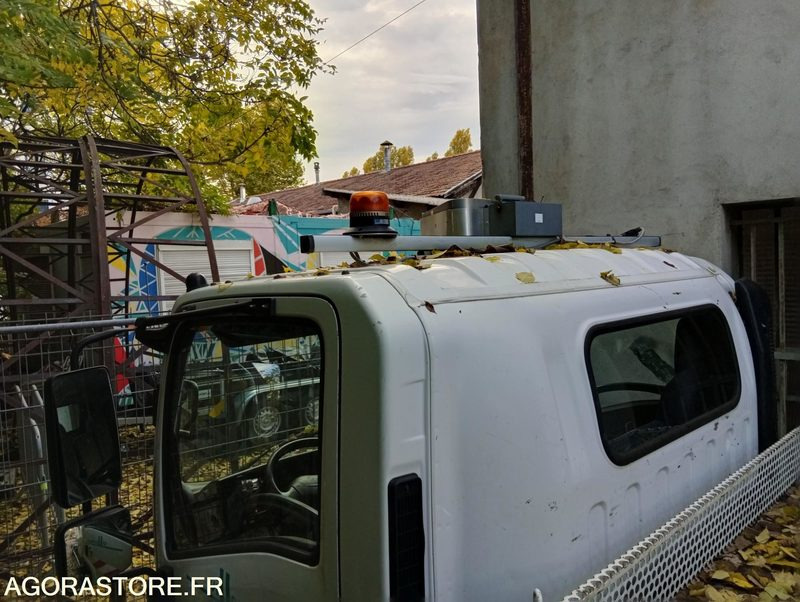 ISUZU - 2012 - 76617kms - Camion: Foto 2 ISUZU - 2012 - 76617kms - Camion: Foto 2