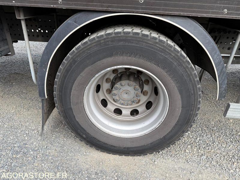 Leasing de Mercedes Antos 1824 caisson hayon dhollandia 3t - 193000km-2017 Mercedes Antos 1824 caisson hayon dhollandia 3t - 193000km-2017: Foto 20 Leasing de Mercedes Antos 1824 caisson hayon dhollandia 3t - 193000km-2017 Mercedes Antos 1824 caisson hayon dhollandia 3t - 193000km-2017: Foto 20