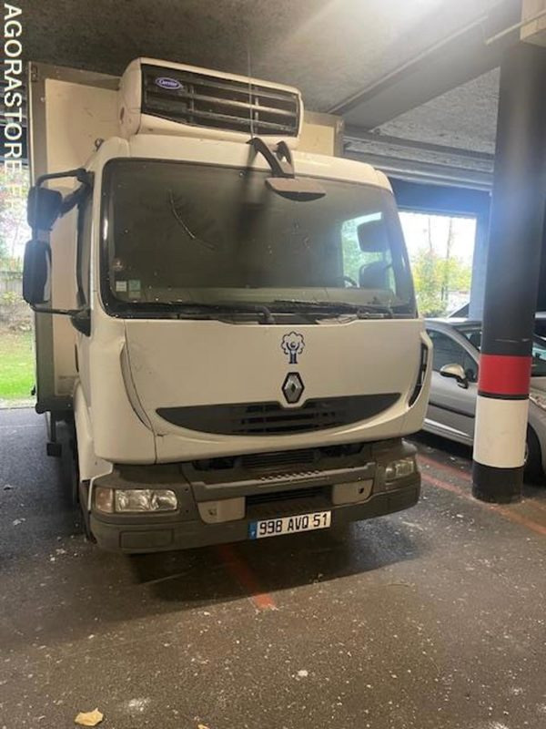 POID LOURD RENAULT MIDLUM - Camion: Foto 2 POID LOURD RENAULT MIDLUM - Camion: Foto 2