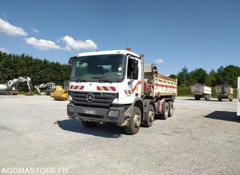 Porteur 8x4 Benne Grue - Mercedes 32 36 - BY121YH - 2007 / 503850 KM (ML562) - Camion: Foto 2 Porteur 8x4 Benne Grue - Mercedes 32 36 - BY121YH - 2007 / 503850 KM (ML562) - Camion: Foto 2