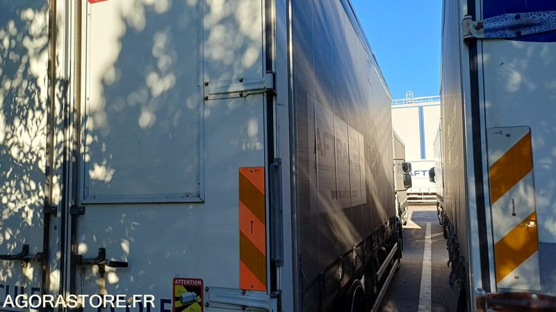 Porteur MIDLUM 290DXI - 2012 - 402501 kms (3866/CL-261-EP) - Camion: Foto 4 Porteur MIDLUM 290DXI - 2012 - 402501 kms (3866/CL-261-EP) - Camion: Foto 4