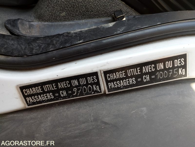 Porteur PREMIUM 270 DXI - 2012 - 299000 kms (D146/BZ-955-WL) - Camion: Foto 3 Porteur PREMIUM 270 DXI - 2012 - 299000 kms (D146/BZ-955-WL) - Camion: Foto 3