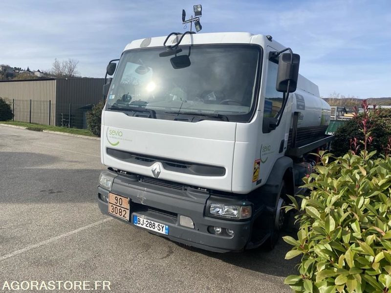 RENAULT PREMIUM 210.19 19 t citerne ADR- -2006-517007-BJ288SY - export only - Camion: Foto 1 RENAULT PREMIUM 210.19 19 t citerne ADR- -2006-517007-BJ288SY - export only - Camion: Foto 1