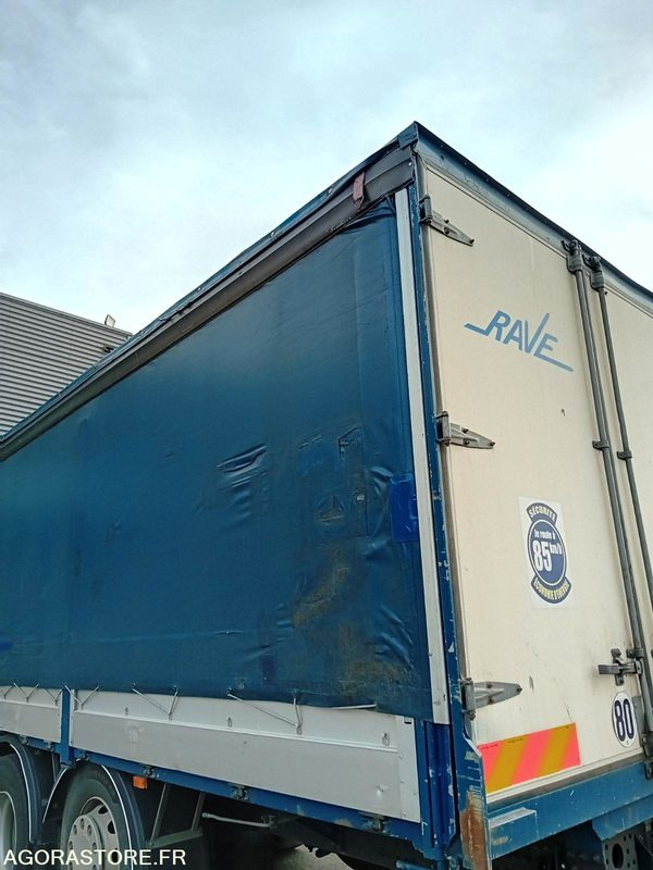 RENAULT - PREMIUM DXi 380 - 2014 / 619477 KM (2357) - Camion: Foto 5 RENAULT - PREMIUM DXi 380 - 2014 / 619477 KM (2357) - Camion: Foto 5