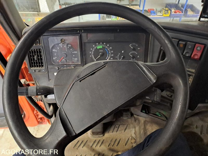 Renault Premium - 2002 - 245200kms (P2001104) - Camion: Foto 5 Renault Premium - 2002 - 245200kms (P2001104) - Camion: Foto 5