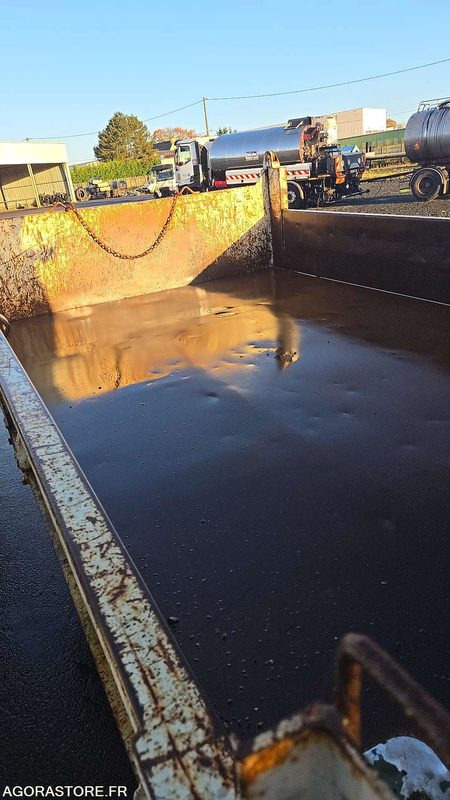 IVECO CAM - 2003 - 213734 KM - BY-253-GK - Cap tractor: Foto 4 IVECO CAM - 2003 - 213734 KM - BY-253-GK - Cap tractor: Foto 4