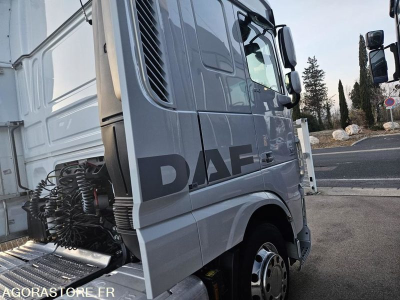 TRACTEUR DAF XF 510 XL - 2016 - 447120km - TRES BON ETAT - Cap tractor: Foto 3 TRACTEUR DAF XF 510 XL - 2016 - 447120km - TRES BON ETAT - Cap tractor: Foto 3