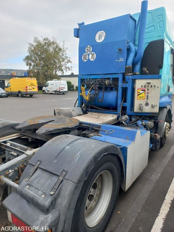 TRACTEUR RENAULT TRUCKS AVEC POMPE DK258VR (vente uniquement export) - Cap tractor: Foto 3 TRACTEUR RENAULT TRUCKS AVEC POMPE DK258VR (vente uniquement export) - Cap tractor: Foto 3