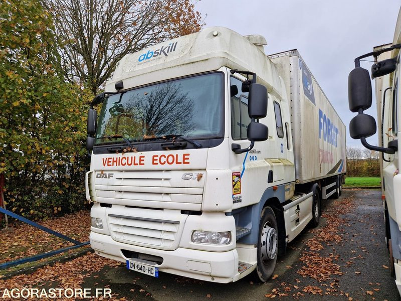 Tracteur DAF CF 85.360 - 2012 -193474 Kms -CN640HC - Cap tractor: Foto 1 Tracteur DAF CF 85.360 - 2012 -193474 Kms -CN640HC - Cap tractor: Foto 1