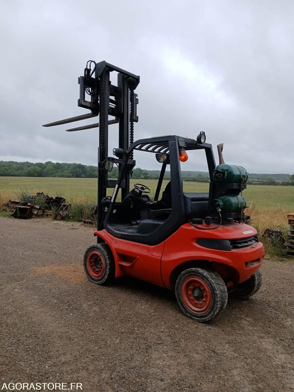 Chariot élévateur Fenwick Linde H35T 3.5T - Stivuitor GPL: Foto 2 Chariot élévateur Fenwick Linde H35T 3.5T - Stivuitor GPL: Foto 2