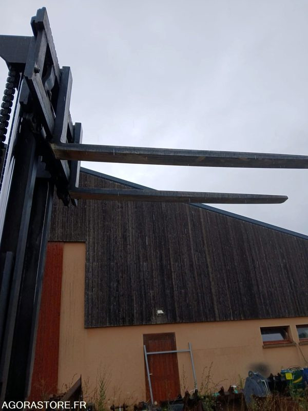 Chariot élévateur Fenwick Linde H35T 3.5T - Stivuitor GPL: Foto 3 Chariot élévateur Fenwick Linde H35T 3.5T - Stivuitor GPL: Foto 3