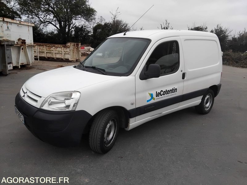 Citroën Berlingo 1,6 HDI - Autoutilitară compactă: Foto 1 Citroën Berlingo 1,6 HDI - Autoutilitară compactă: Foto 1