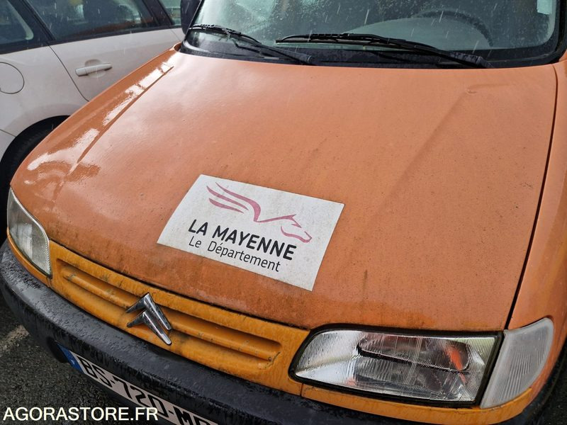 Citroën Berlingo- 128088 -2002- BS720MD - Autoutilitară compactă: Foto 3 Citroën Berlingo- 128088 -2002- BS720MD - Autoutilitară compactă: Foto 3