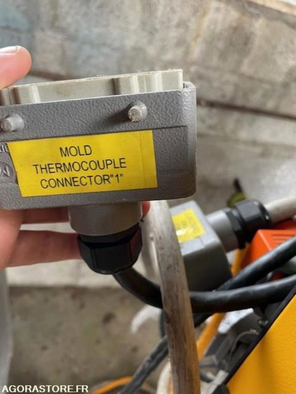 Controleur de moules ALTANIUM HUSKY - Unealtă/ Echipament: Foto 4 Controleur de moules ALTANIUM HUSKY - Unealtă/ Echipament: Foto 4