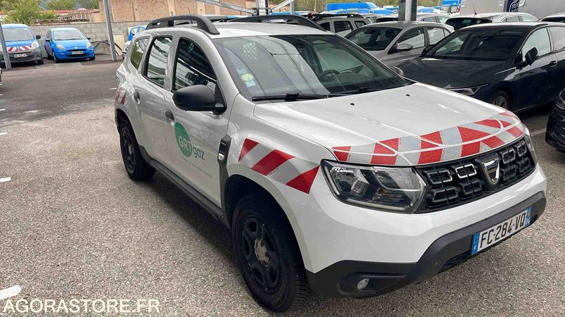 DACIA DUSTER - 2018 - 195014KM - FC-284-VQ - SUV: Foto 2 DACIA DUSTER - 2018 - 195014KM - FC-284-VQ - SUV: Foto 2