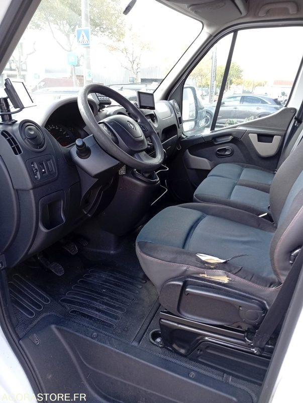 DT-542-NF - Roulant - Renault Master - VASP - 462 946 Kms - Ambulanță: Foto 5 DT-542-NF - Roulant - Renault Master - VASP - 462 946 Kms - Ambulanță: Foto 5