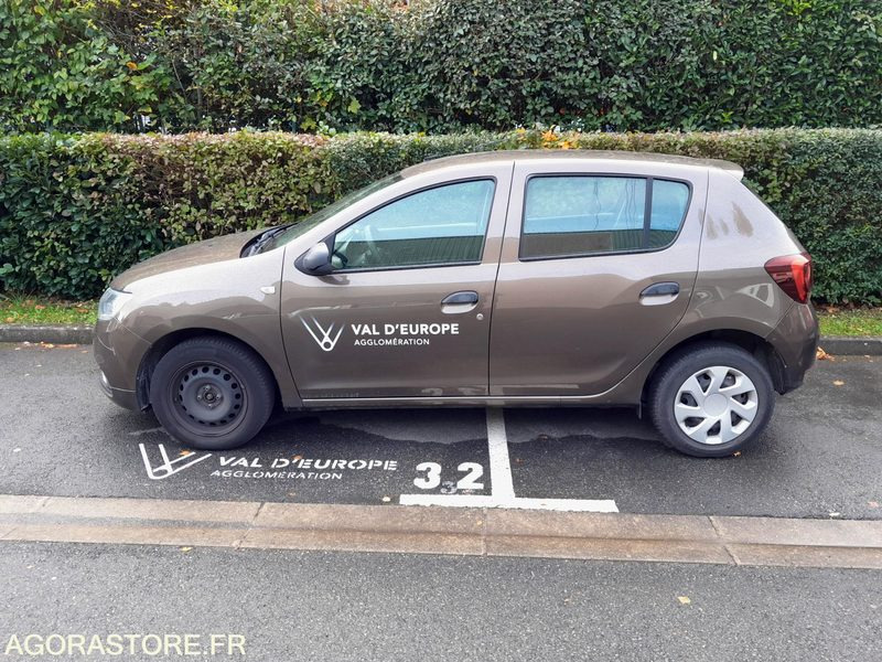 Dacia SADERO - Automobil: Foto 1 Dacia SADERO - Automobil: Foto 1