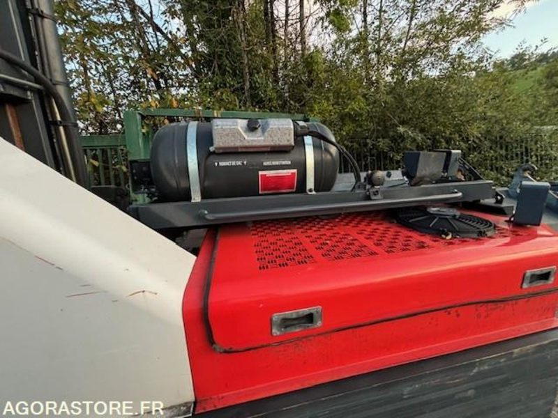 ELEVATEUR LATERAL AMLIFT C50 14/55 2016 3450 HEURES - Stivuitor lateral: Foto 1 ELEVATEUR LATERAL AMLIFT C50 14/55 2016 3450 HEURES - Stivuitor lateral: Foto 1