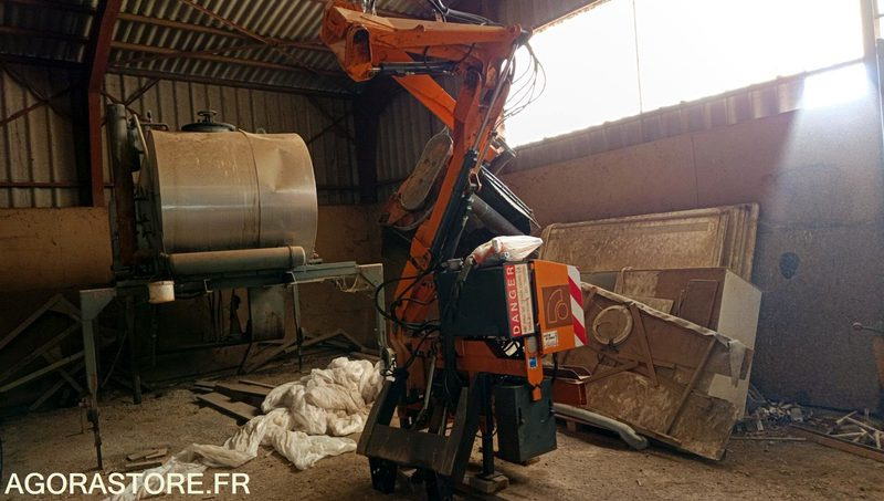 Epareuse Rousseau M65C K01 F35 - Tocător cu braţ: Foto 1 Epareuse Rousseau M65C K01 F35 - Tocător cu braţ: Foto 1