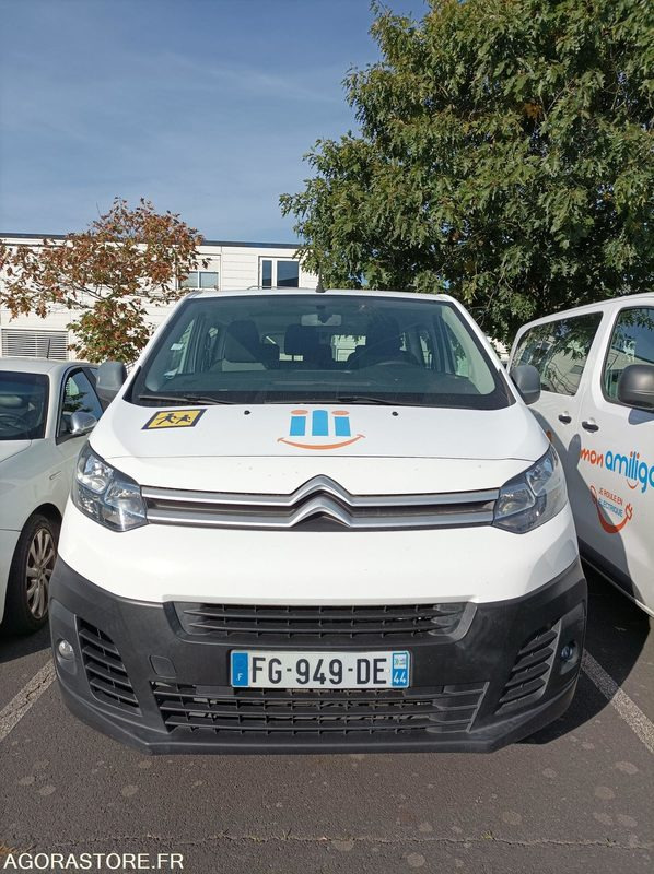 FG-949-DE - Roulant - CITROEN JUMPY SPACE TOURER - VP - 202 843 Kms - Microbuz, Transport persoane: Foto 5 FG-949-DE - Roulant - CITROEN JUMPY SPACE TOURER - VP - 202 843 Kms - Microbuz, Transport persoane: Foto 5