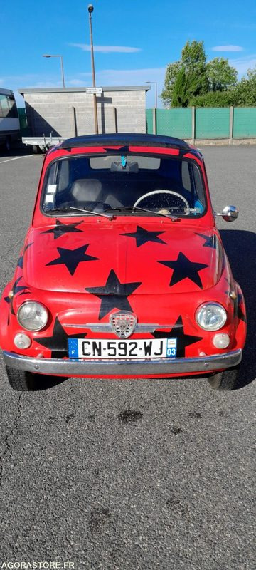 FIAT 500 de 1966 - Véhicule à récupérer après le Conseil Municipal du 10/12/2025 - Automobil: Foto 1 FIAT 500 de 1966 - Véhicule à récupérer après le Conseil Municipal du 10/12/2025 - Automobil: Foto 1
