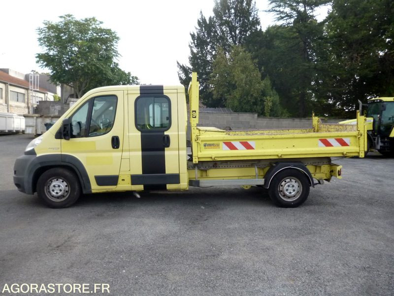 FIAT DUCATO 2.3 JTD 120 BBDC - Dubă: Foto 2 FIAT DUCATO 2.3 JTD 120 BBDC - Dubă: Foto 2
