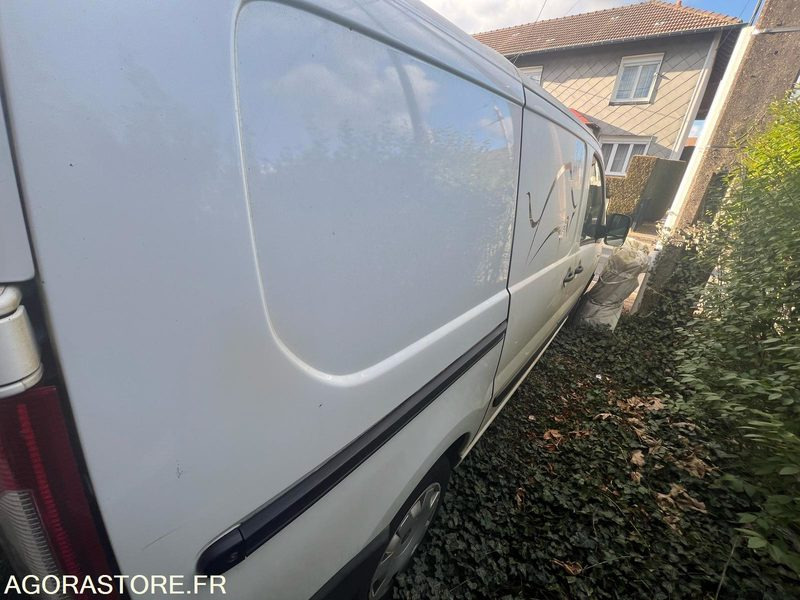 FIAT- SCUDO - 2015 - 350 000 KM - FRIGORIFIQUE MULTI TEMPERATURE - Autoutilitară frigorifica: Foto 3 FIAT- SCUDO - 2015 - 350 000 KM - FRIGORIFIQUE MULTI TEMPERATURE - Autoutilitară frigorifica: Foto 3