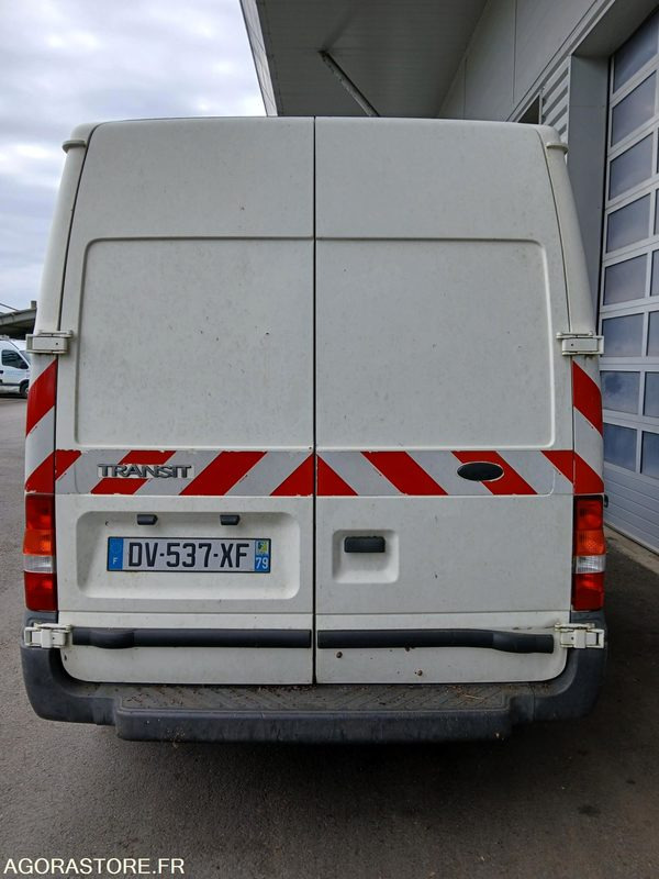 FORD TRANSIT ACCIDENTE - 2006 - 147 162 km - Dubă: Foto 5 FORD TRANSIT ACCIDENTE - 2006 - 147 162 km - Dubă: Foto 5