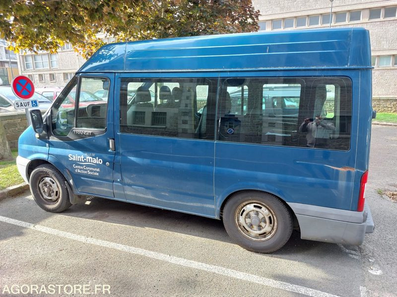 FORD Trafic 41031 kms 2008 - Microbuz, Transport persoane: Foto 1 FORD Trafic 41031 kms 2008 - Microbuz, Transport persoane: Foto 1