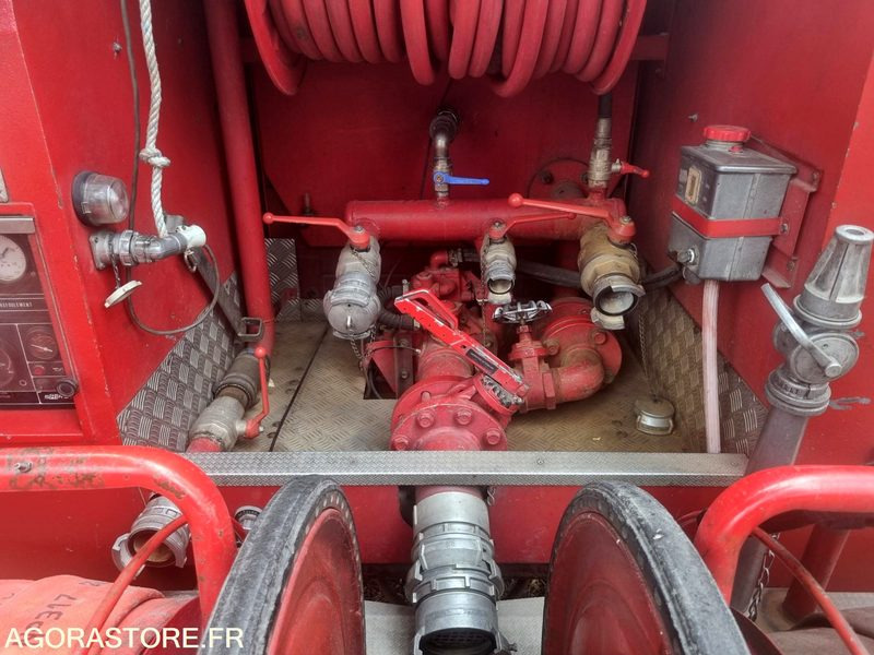 FOURGON INCENDIE - IVECO - 50187 kms - 1987 - Autospeciala de stins incendii: Foto 5 FOURGON INCENDIE - IVECO - 50187 kms - 1987 - Autospeciala de stins incendii: Foto 5