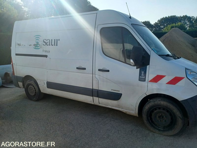 FOURGON RENAULT MASTER L2H2 - 353000 KM - 2011 / BJ862LC - Dubă: Foto 2 FOURGON RENAULT MASTER L2H2 - 353000 KM - 2011 / BJ862LC - Dubă: Foto 2