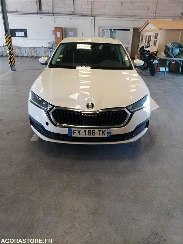 FY-186-TK - Non Roulant - SKODA OCTAVIA - VP - 331 460 Kms - Automobil: Foto 3 FY-186-TK - Non Roulant - SKODA OCTAVIA - VP - 331 460 Kms - Automobil: Foto 3