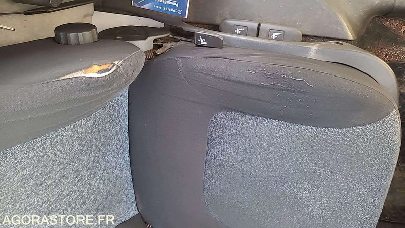 Fiat Doblo - 2010 - 200000kms - AD049AH - Autoutilitară compactă: Foto 4 Fiat Doblo - 2010 - 200000kms - AD049AH - Autoutilitară compactă: Foto 4