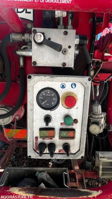 HYDROCUREUSE RENAULT MIDLUM - EQ-112-MD - Maşină pentru vidanjări: Foto 5 HYDROCUREUSE RENAULT MIDLUM - EQ-112-MD - Maşină pentru vidanjări: Foto 5