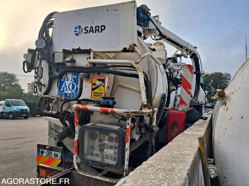 Hydrocureur Huwer/Renault 19T CP085NW (VENTE UNIQUEMENT EXPORT) - Maşină pentru vidanjări: Foto 4 Hydrocureur Huwer/Renault 19T CP085NW (VENTE UNIQUEMENT EXPORT) - Maşină pentru vidanjări: Foto 4