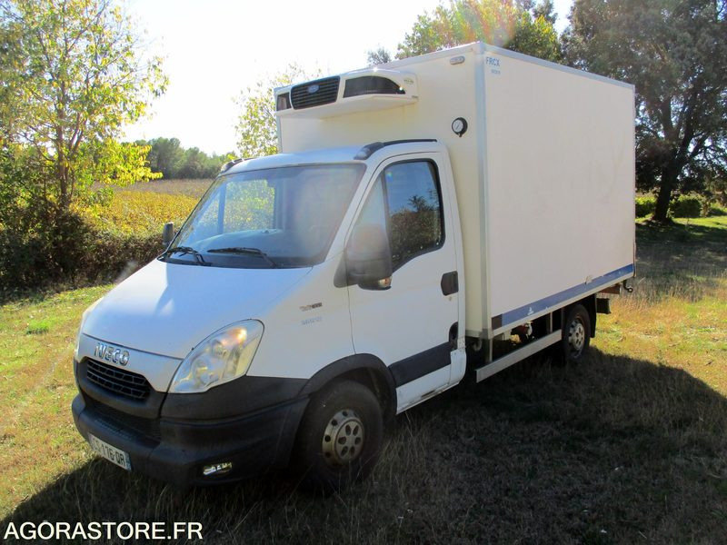 IVECO 35S13 de 2013 chassis cabine frigorifique - Autoutilitară frigorifica: Foto 1 IVECO 35S13 de 2013 chassis cabine frigorifique - Autoutilitară frigorifica: Foto 1