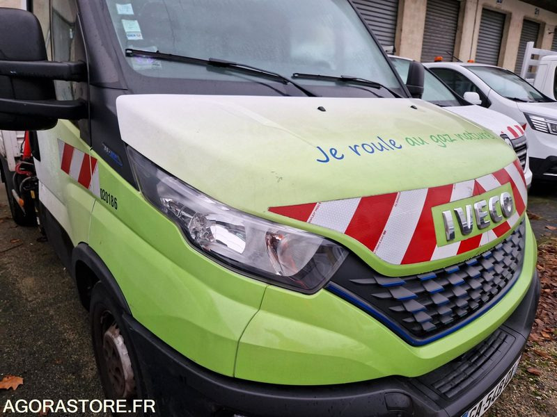 IVECO 35S14N BENNE BASCULANTE + GRUE - 2021 / 45910 KM (GA548QX) - Autoutilitară basculantă: Foto 3 IVECO 35S14N BENNE BASCULANTE + GRUE - 2021 / 45910 KM (GA548QX) - Autoutilitară basculantă: Foto 3