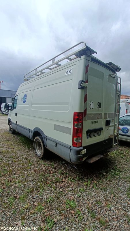 IVECO 50C15HV - Dubă: Foto 4 IVECO 50C15HV - Dubă: Foto 4