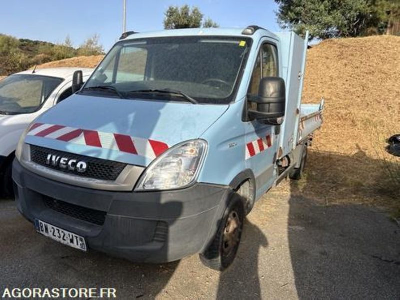 IVECO DAILY - 2011 - 158894KM - BN232WT - Dubă: Foto 2 IVECO DAILY - 2011 - 158894KM - BN232WT - Dubă: Foto 2