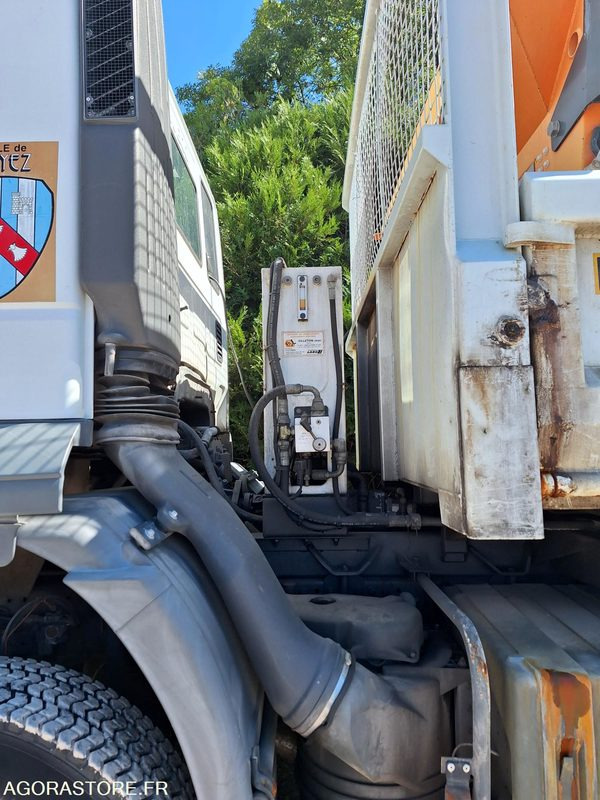 IVECO TRACKER - Utilaj deszăpezire: Foto 5 IVECO TRACKER - Utilaj deszăpezire: Foto 5