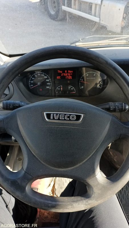 Iveco - 2013 - 275975kms - CX-315-AK - Dubă: Foto 3 Iveco - 2013 - 275975kms - CX-315-AK - Dubă: Foto 3