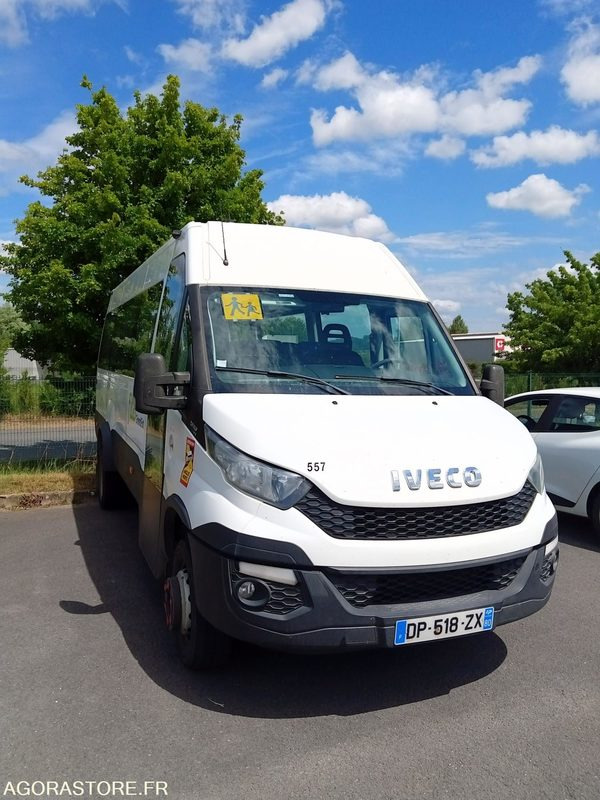 Iveco Daily Line - Microbuz, Transport persoane: Foto 1 Iveco Daily Line - Microbuz, Transport persoane: Foto 1