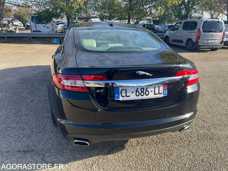 JAGUAR XF 3.0 D 240CH BOITE AUTO - 2011 - 123000KMS - Automobil: Foto 3 JAGUAR XF 3.0 D 240CH BOITE AUTO - 2011 - 123000KMS - Automobil: Foto 3