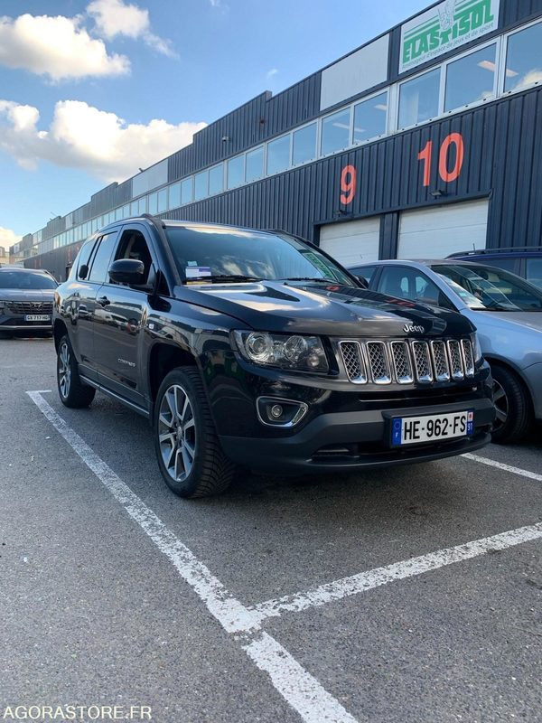 JEEP COMPASS LIMITED 2014 102852KM - SUV: Foto 2 JEEP COMPASS LIMITED 2014 102852KM - SUV: Foto 2