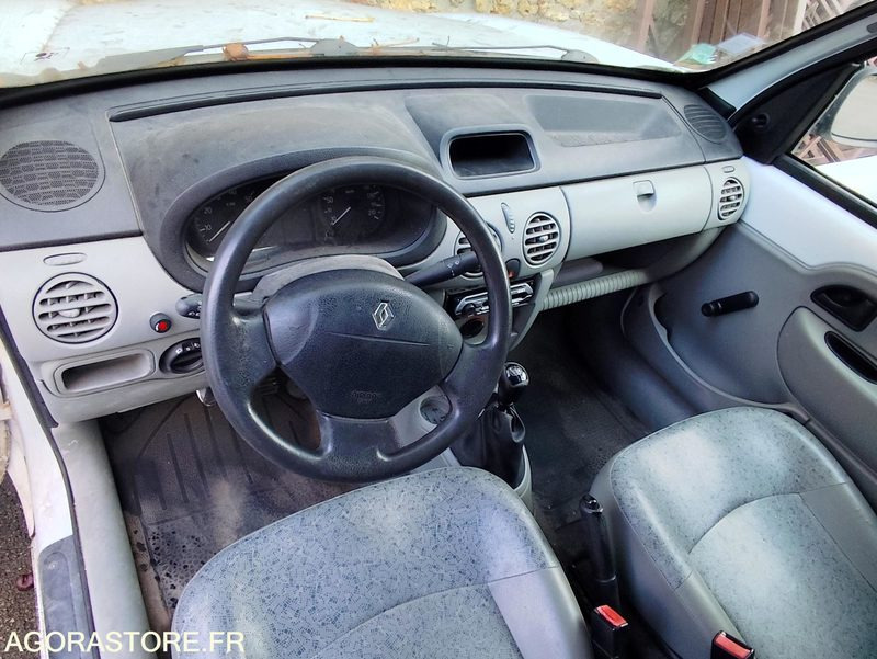 Kangoo - 2006 - Autoutilitară compactă: Foto 1 Kangoo - 2006 - Autoutilitară compactă: Foto 1